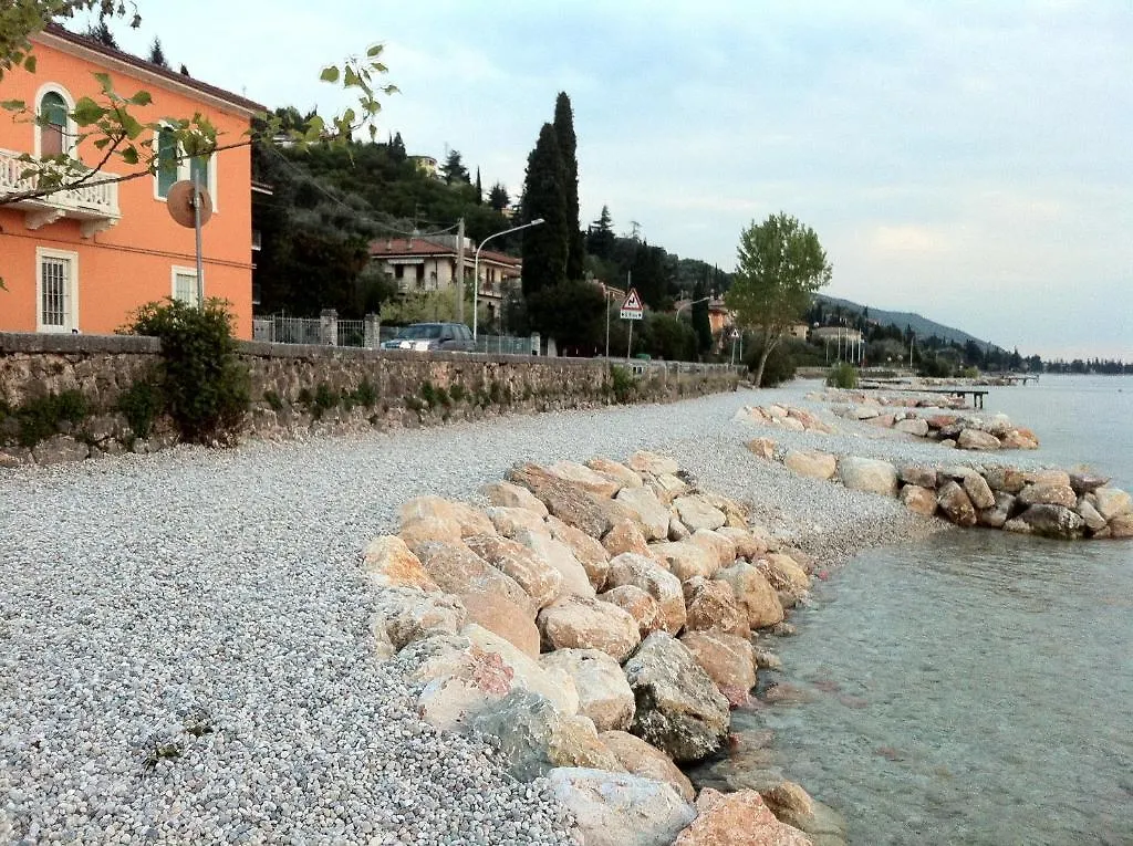 **  Hotel Fraderiana Torri Del Benaco Italy