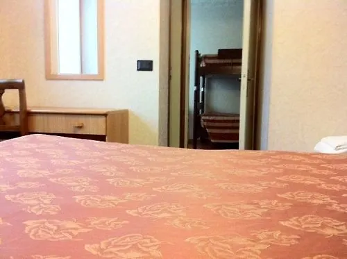 Hotel Fraderiana Torri Del Benaco Italy