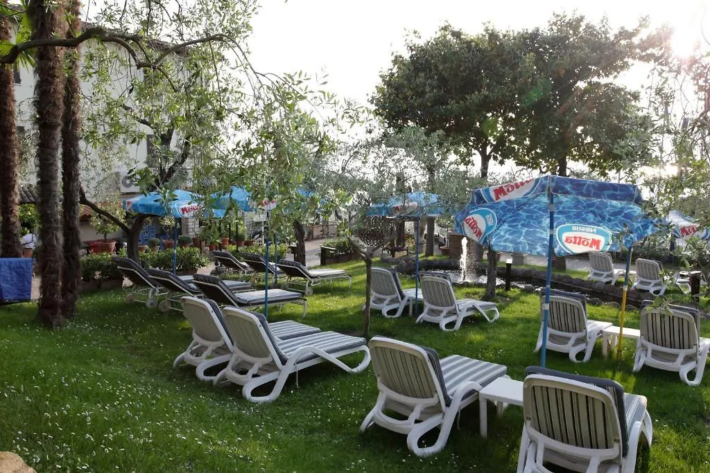Hotel Fraderiana Torri Del Benaco